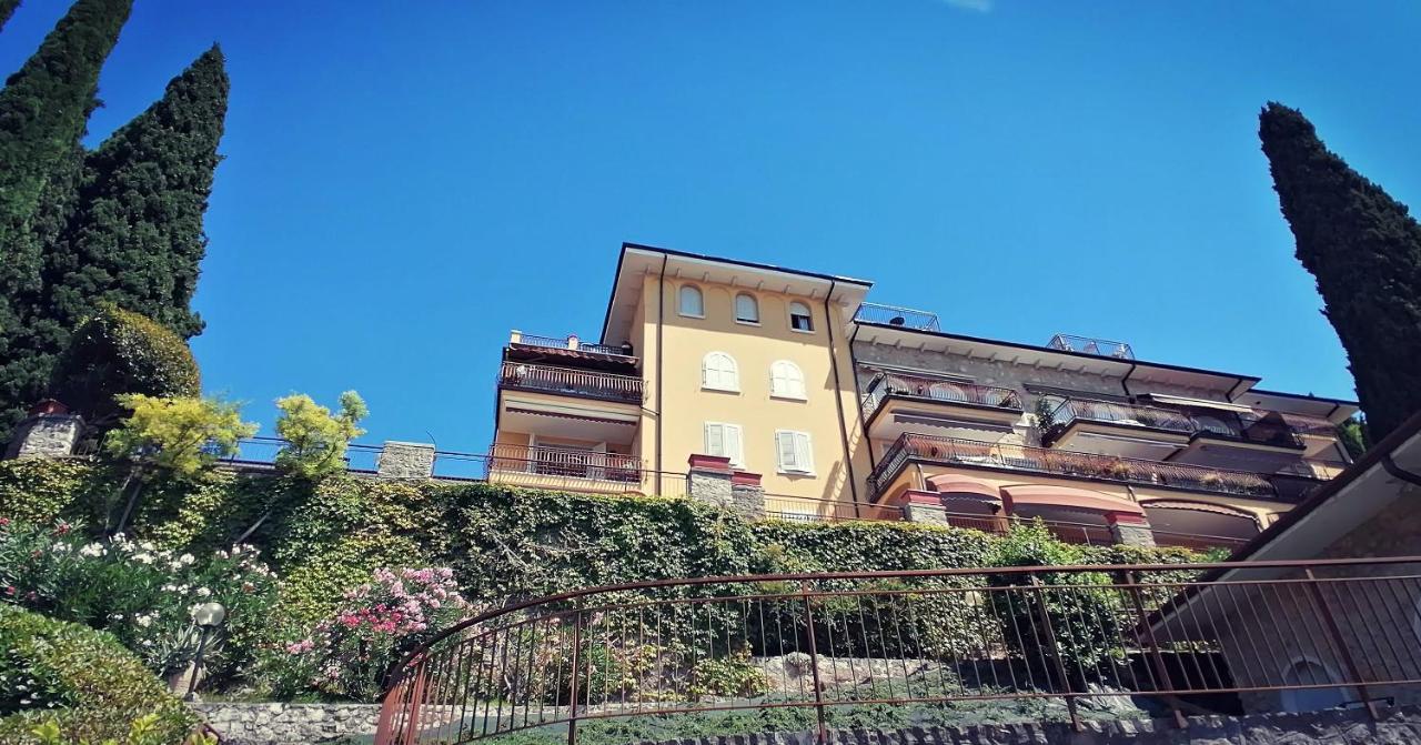 Bellavista Eremitaggio Apartamento Torri Del Benaco Exterior foto