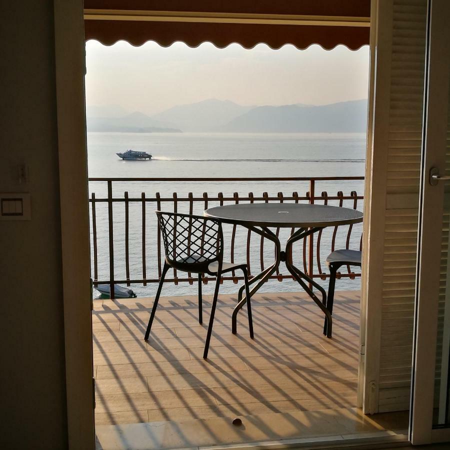Bellavista Eremitaggio Apartamento Torri Del Benaco Exterior foto